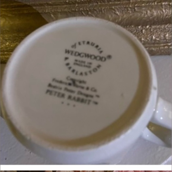 Wedgwood Peter Rabbit 3 pc set - Picture 5 of 9